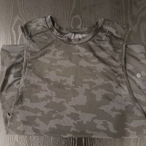 Men’s Lululemon Black Camo Sleeveless